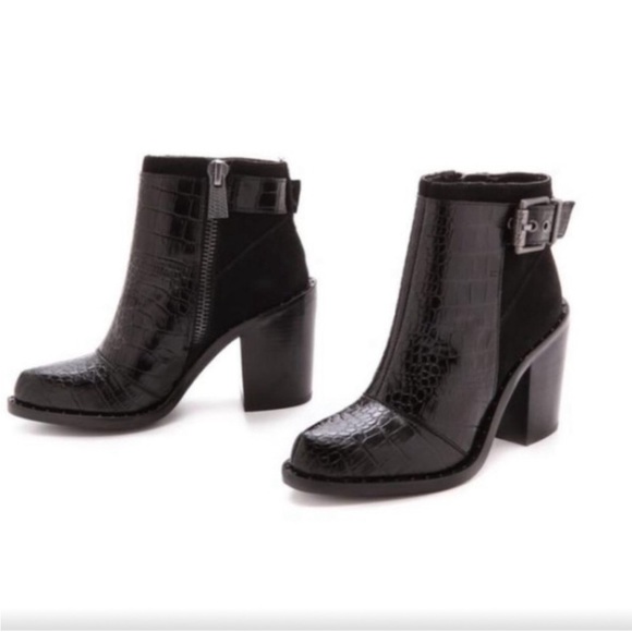 Rebel Luxury Booties - Picture 2 of 9